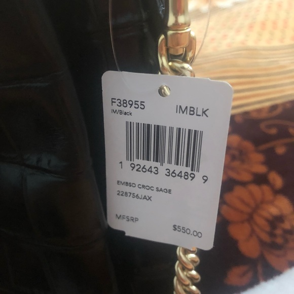 COACH SAGE CARRYALL (F38955)
BLACK/IMITATION GOLD New never used with tag. - Picture 10 of 11